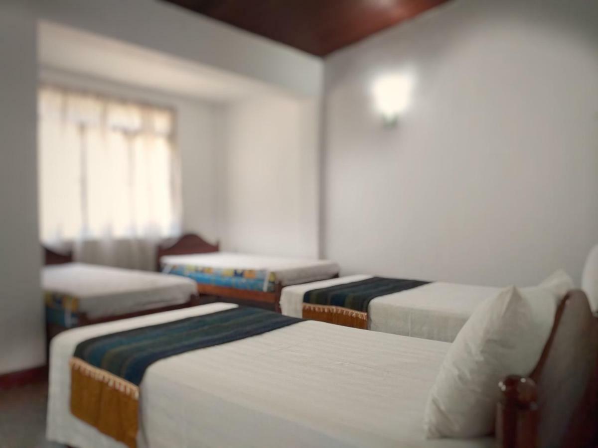Ginza Rest Kandy Tennekumbura Zewnętrze zdjęcie